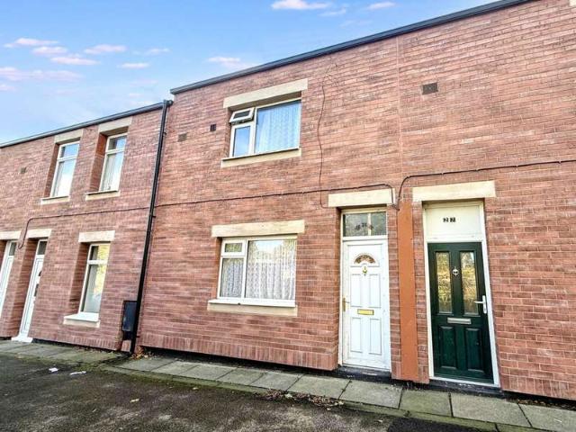 Cottage for sale in Chilton
