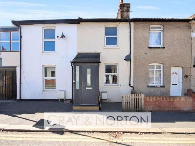 Cottage for sale in London Borough of Croydon, Selhurst