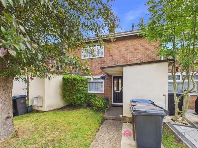 Cottage for sale in Netteswell, Harlow