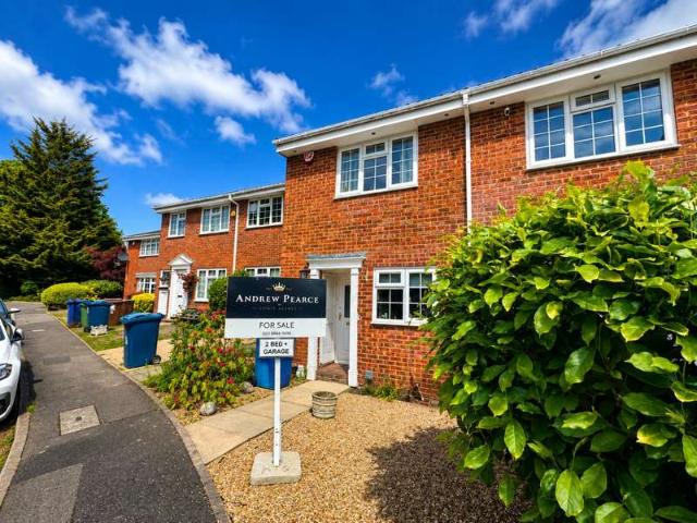 Cottage for sale in London Borough of Harrow, Greater London