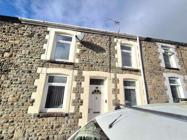 Cottage for sale in Tylorstown, Wales