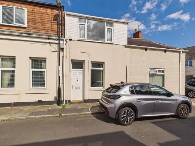 Cottage for sale in Castletown, Tyne And Wear