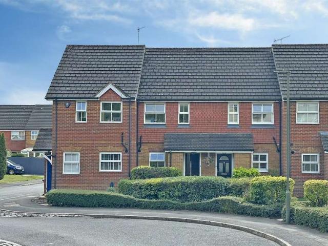 Cottage for sale in Redhill, Reigate and Banstead