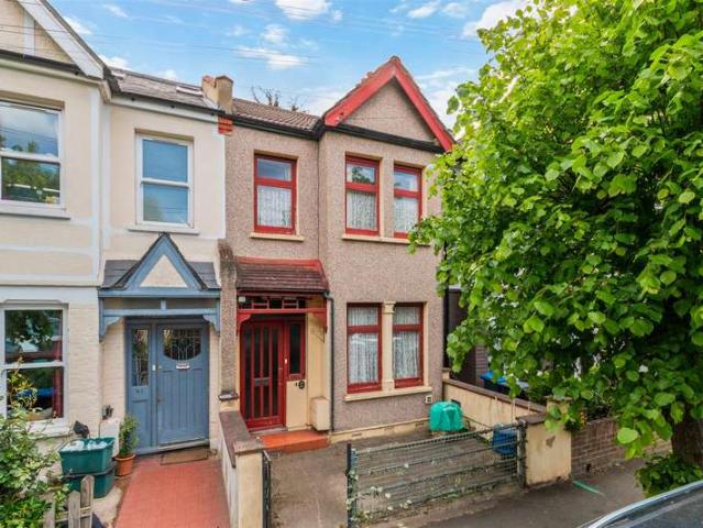 Cottage for sale in London Borough of Merton, Raynes Park