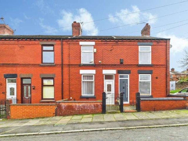 Cottage for sale in St Helens