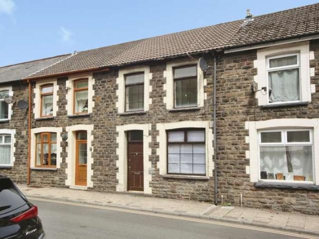 Cottage for sale in Ferndale, Wales