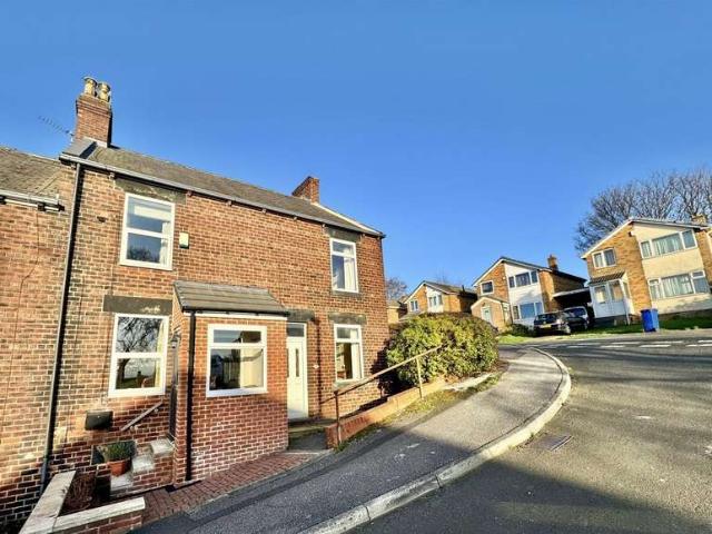 Cottage for sale in Staincross, South Yorkshire