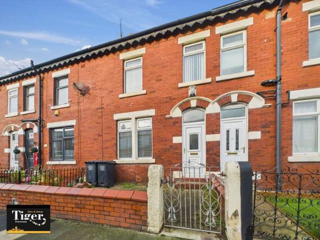 Cottage for sale in Great Marton, Blackpool