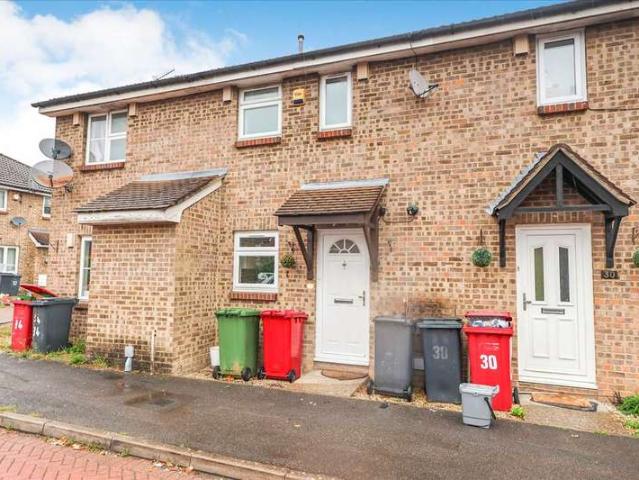 Cottage for sale in Chalvey, Slough