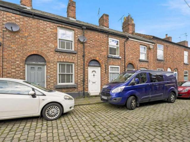 Cottage for sale in Bollinbrook, Macclesfield