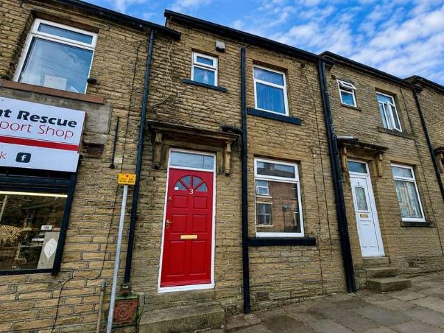 Cottage for sale in Allerton, West Yorkshire