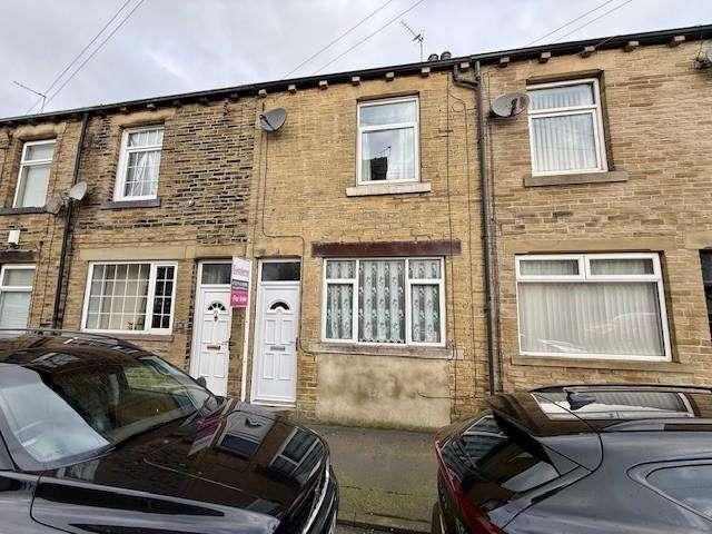 Cottage for sale in Eccleshill, West Yorkshire