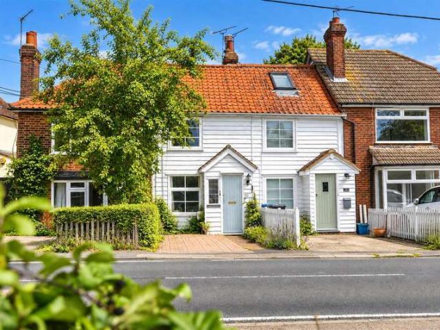 Cottage for sale in Epping Green, Epping