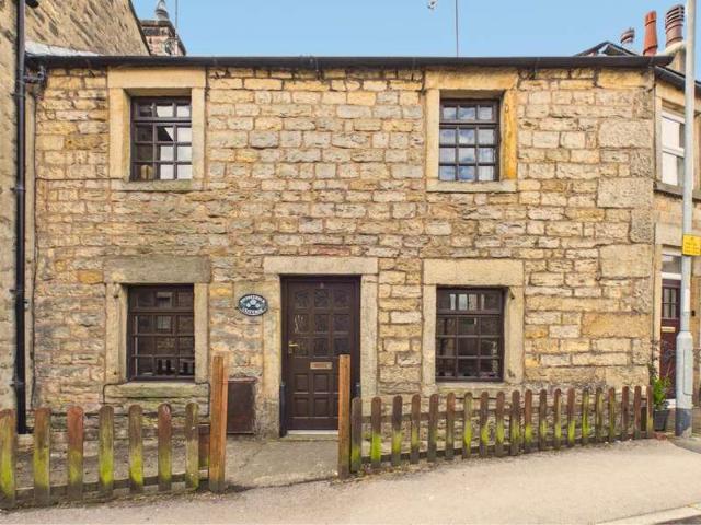 Cottage for sale in Bare, Lancashire