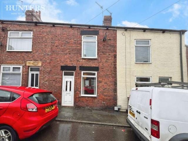 Cottage for sale in Royston, South Yorkshire