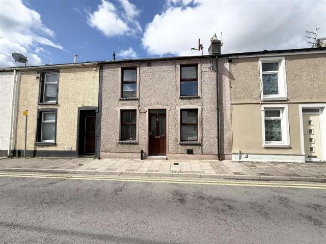 Cottage for sale in Gadlys, Aberdare