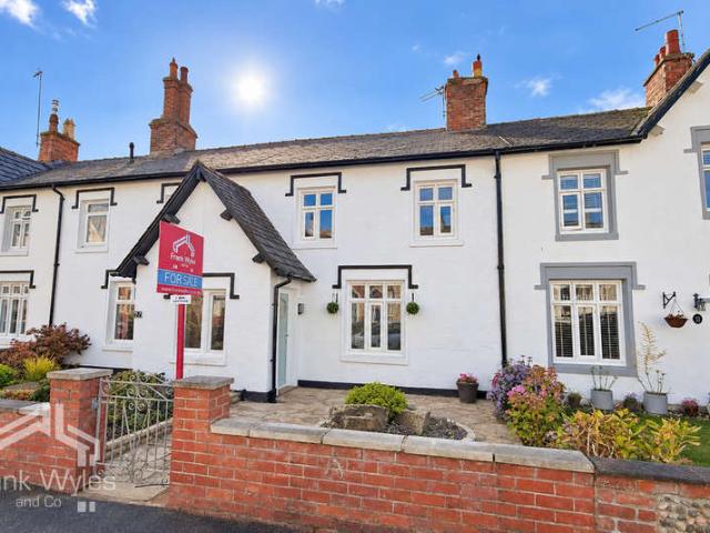 Cottage for sale in Lytham, Fylde