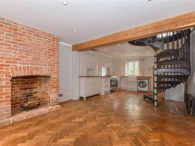 Cottage for sale in Bishopsbourne, Canterbury