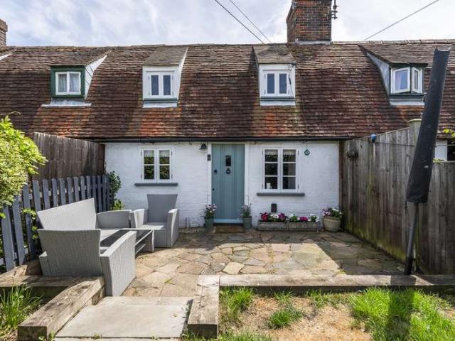 Cottage for sale in Fareham, Hampshire