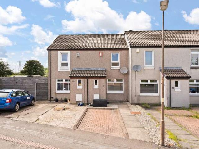 Cottage for sale in Ormiston, Scotland
