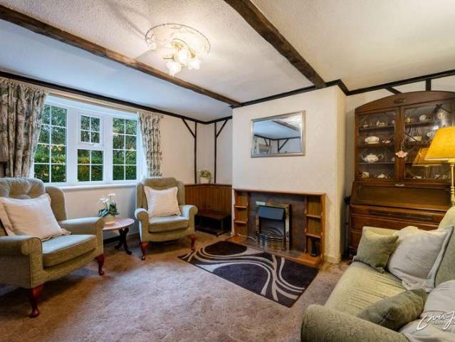 Cottage for sale in Hockley, Poynton