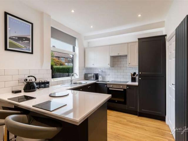 Cottage for sale in Hazel Grove, Greater Manchester