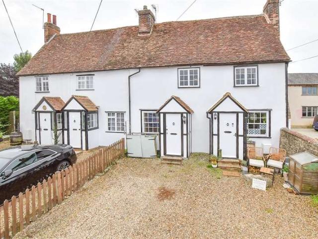 Cottage for sale in Dean Street, Maidstone