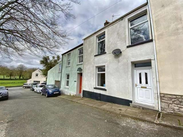 Cottage for sale in Monkton, Pembroke