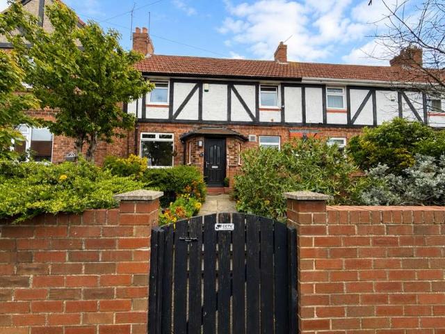 Cottage for sale in Plains Farm, Tyne And Wear