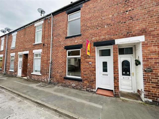 Cottage for sale in Selby