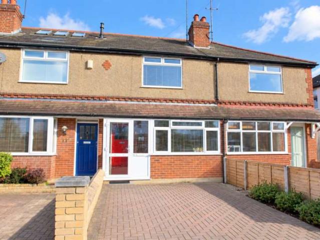 Cottage for rent in Staines-upon-Thames, Surrey