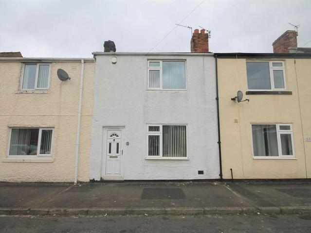 Terraced House for rent in Durham, Belmont