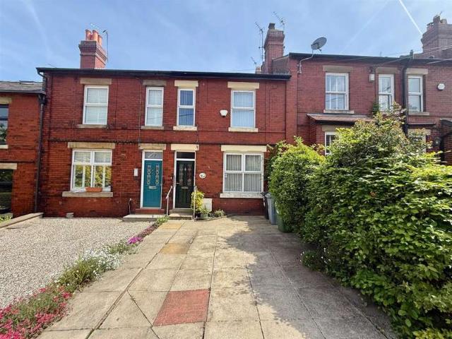 Cottage for sale in Disley