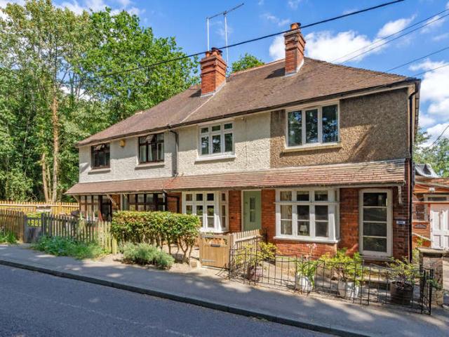 Cottage for sale in Sandown Park, Kent