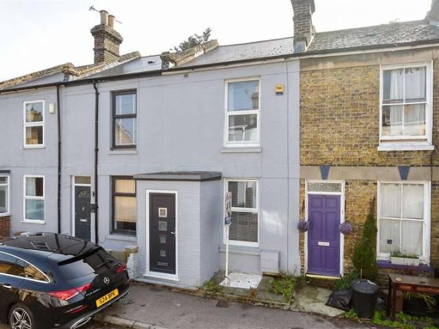 Cottage for sale in St. Lawrence, Thanet