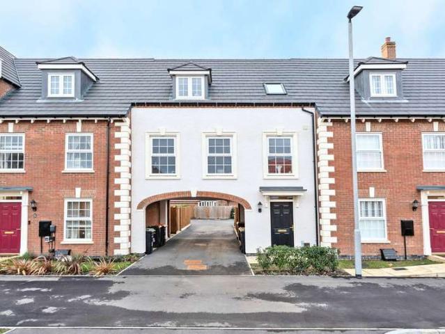 Cottage for sale in Cauldwell, Bedford