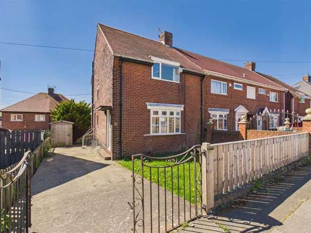 Cottage for sale in Plains Farm, Tyne And Wear