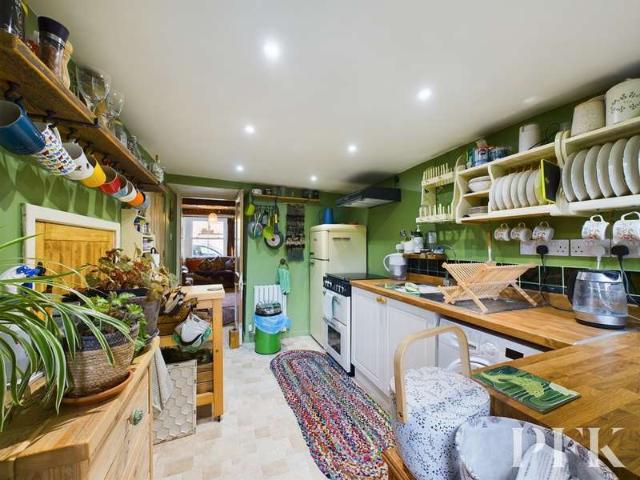 Cottage for sale in Fell Lane