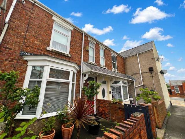 Cottage for sale in Chilton
