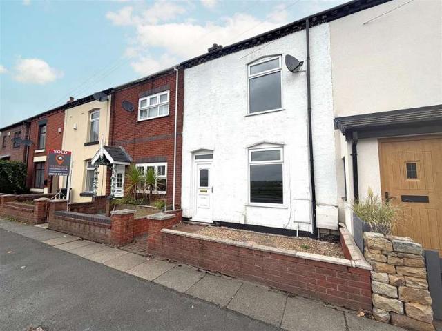 Cottage for sale in Daisy Hill, Westhoughton