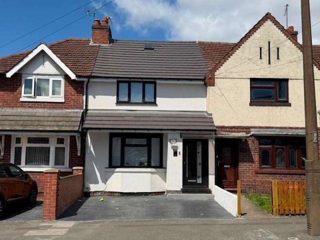 Cottage for sale in Hall End, West Bromwich