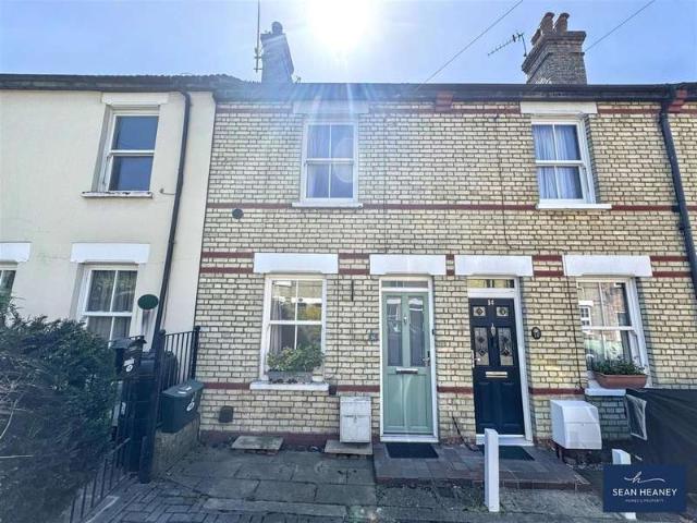 Cottage for sale in High Barnet, Greater London