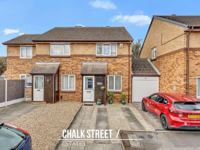Farm for sale in London Borough of Havering, Greater London
