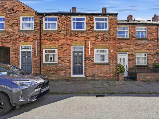 Cottage for sale in Moss Rose, Macclesfield