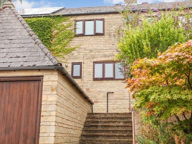 Cottage for rent in Fossebridge, Gloucestershire