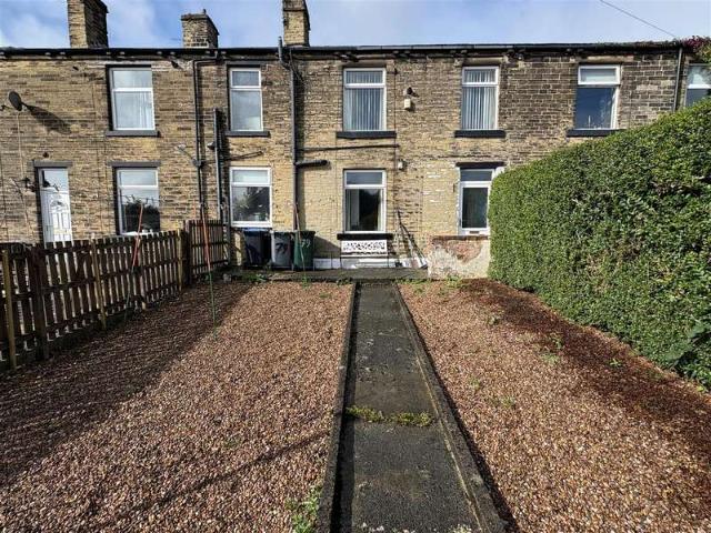 Cottage for sale in Lower Wyke, West Yorkshire