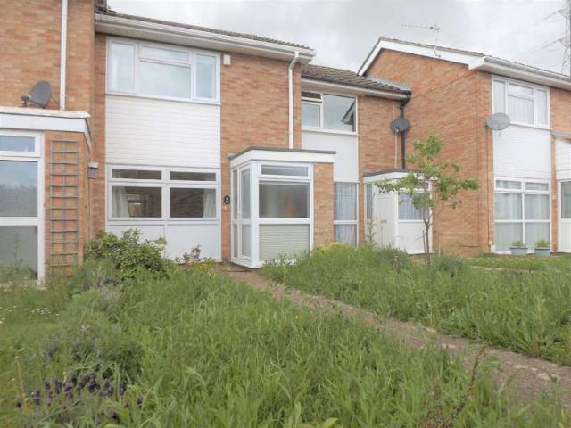 Cottage for rent in Paulsgrove, City Of Portsmouth