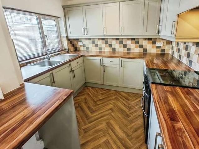 Cottage for rent in Fulledge, Burnley