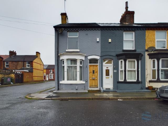 House for rent in Calderstones