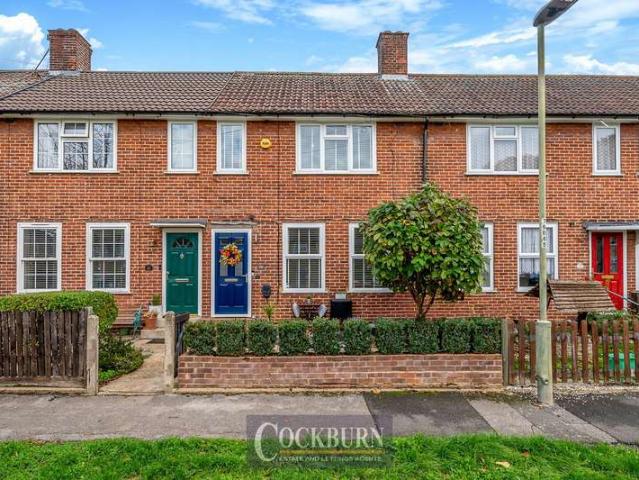 Cottage for sale in Elmstead, Greater London